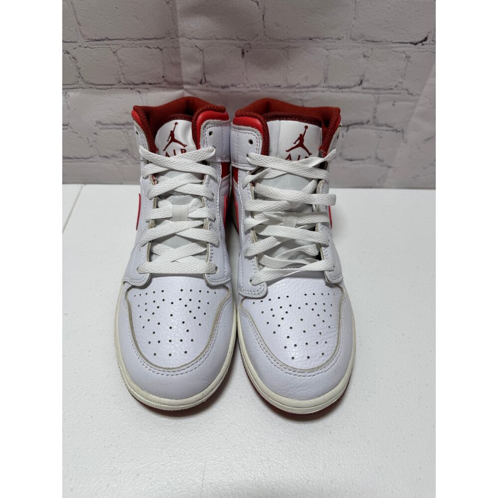 Nike Air Jordan 1 Mid SE GS White Red Sail Youth 6Y NIB - Picture 2 of 9
